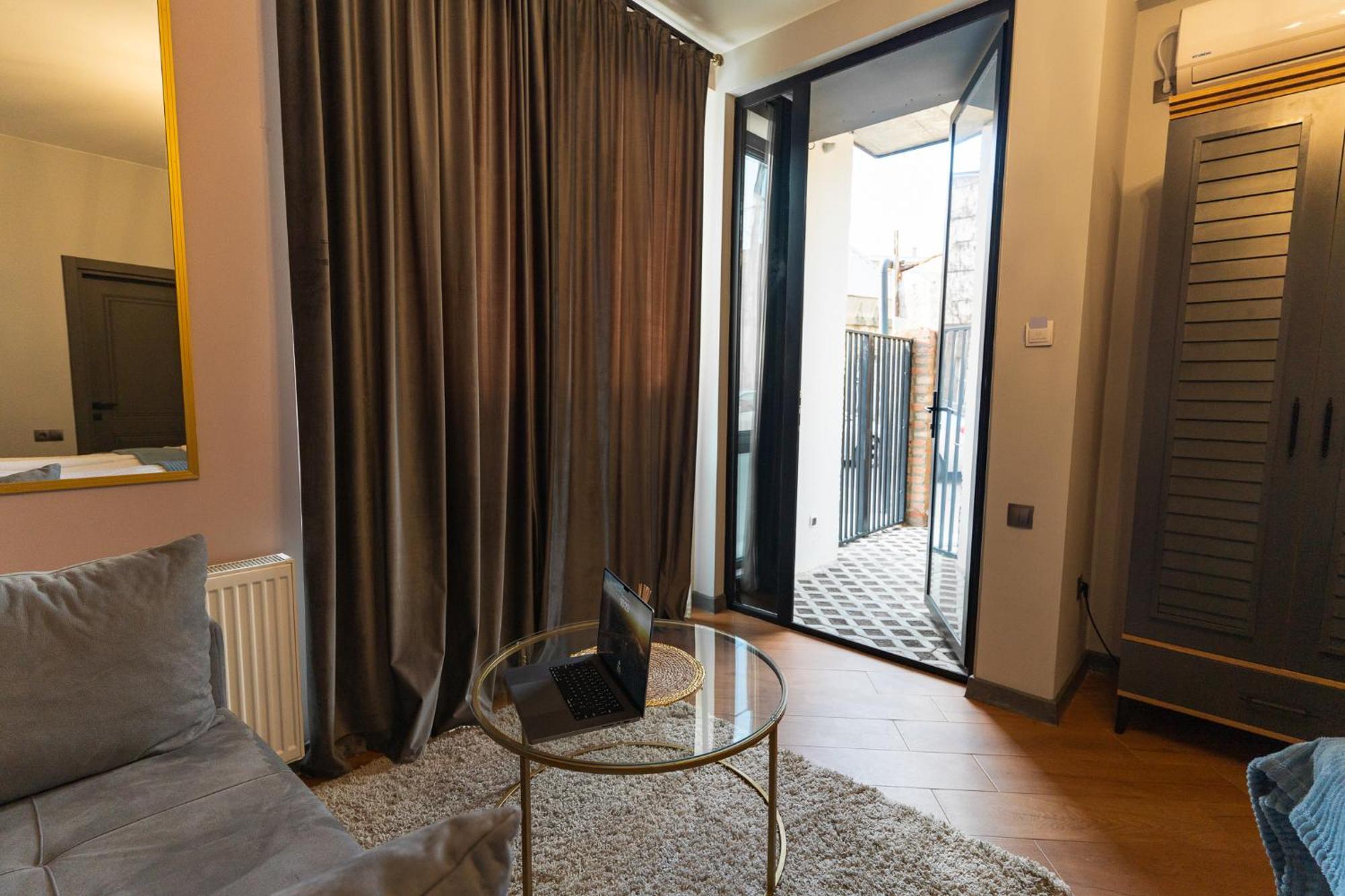 Trinity Hotel Tbilisi Ngoại thất bức ảnh